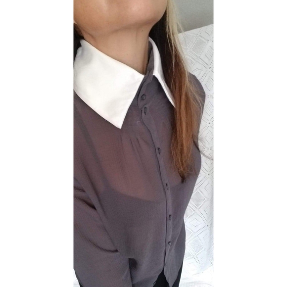 Karl Lagerfeld Blouse - Picture 2 of 4